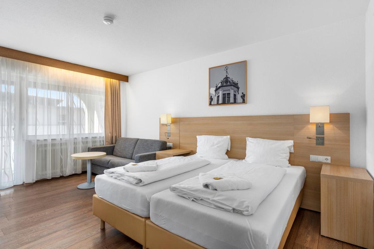 Hotel Adler Фридрихсхафен Экстерьер фото